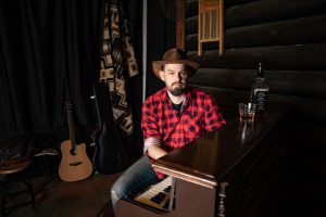 Benny Allen celebrates his country tribe in new radio single
