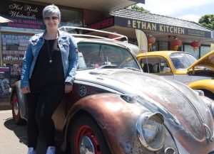 Cars roar into Monbulk main street