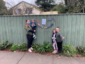 Family’s free face mask drive