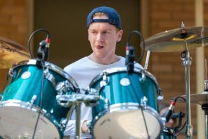 Fundraiser to farewell summer