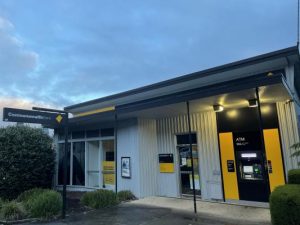 Local branches to close