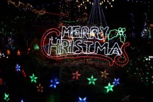 Finding Christmas lights near you
