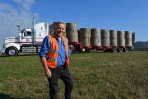 Dixons Creek farmers support Need for Feed convoy to flood affected regions