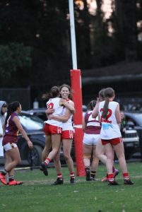 Olinda Ferny Creek Football women’s senior team continue winning streak
