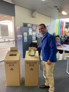 Aaron Violi replaces Tony Smith, Tudge re-elected