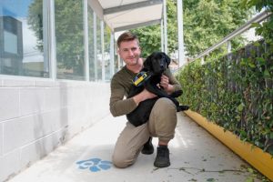 Volunteers able to rear seeing eye dogs