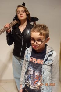 Belgrave busking duo head to national championships