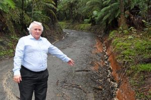 Problem road in Olinda taken off route