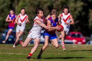 Mullett returns as finalists suffer far from ideal preparation