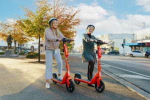 Man to be charged after riding electric scooter Mountain Highway, positive for illicit drugs