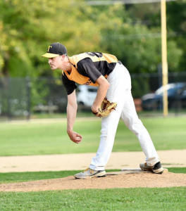 Reigning baseball champions start with a bang
