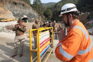 Monbulk’s Arnold Dix part of the rescue of 41 men in India after a tunnel collapse