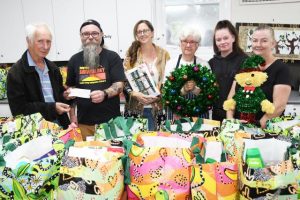 Gully market giving spree