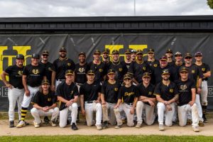 Tigers drop thriller to old rival