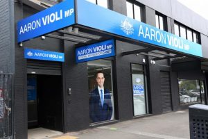 Casey to stay as AEC