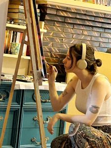 Bold colours and great start for young artist