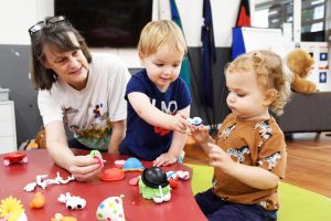 Menzies Creek’s Messy Play brings families together