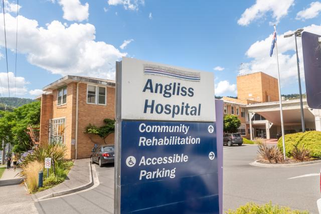 Coroner calls for better communication