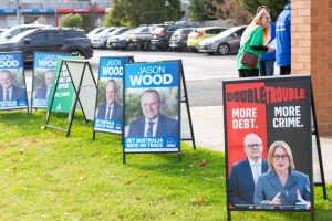 Wood to hold La Trobe despite suffering 5 percent swing