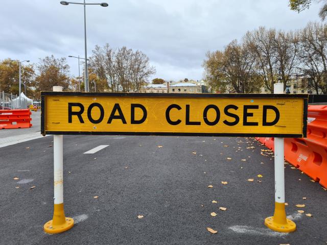 Sherbrooke Road and Owen St shut due to storm