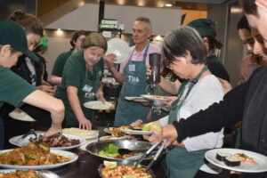 Deloitte volunteers support FOFA’s meal program