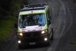 Healesville remembers lost ambos